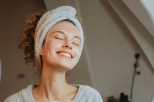 ブロック解除、自己受容が進み幸せの循環に入っている女性