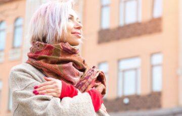 人生の本との意味と目的が見えている女性