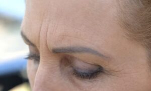 自分の人生を頑張って生きているけど満たされない女性