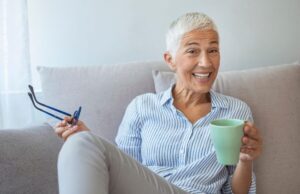 ５０歳からの生き方を決め精一杯生きている女性